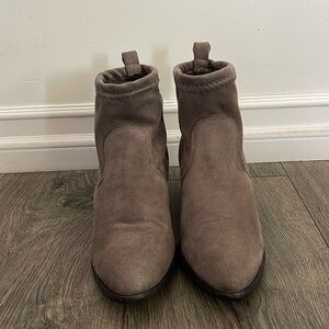 Forever 21 Gray Suede Booties Size 6, used.